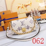 ルイヴィトン ディオールショッピングバッグ 牛革PVC 2024入荷 商品番号320